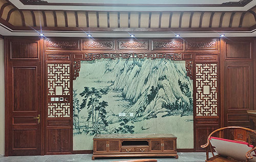 丹东中式仿古别墅客厅背景墙花格木作装饰